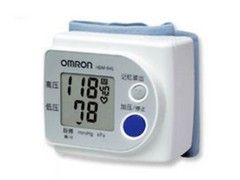 欧姆龙 HEM-845血压计