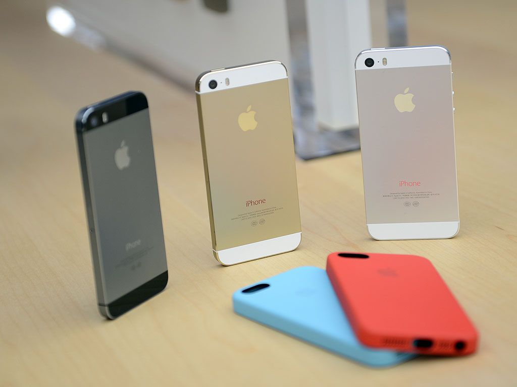 صور iPhone 5s الذهبي , الابيض و الاسود من جميع الجهات مع IOS7 - مدونة ...